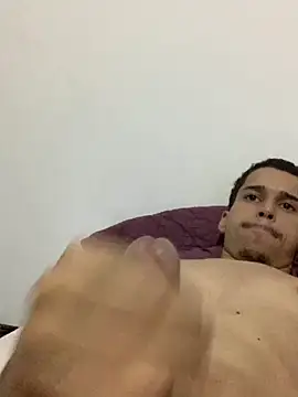 Snapshot of predador762 chatting on November 2025 10:10:01 PM predador762 online show from November 2025 10:10:01 PM