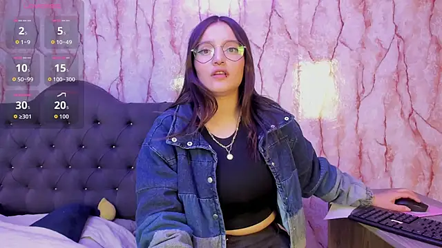 Snapshot of Elecktra_sweet chatting on November 2025 08:09:02 PM Elecktra sweet online show from November 2025 08:09:02 PM