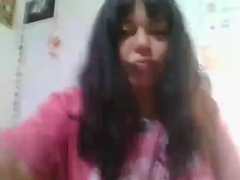 Snapshot of scarletttlove chatting on June 2026 01:28:01 AM scarletttlove online show from June 2026 01:28:01 AM