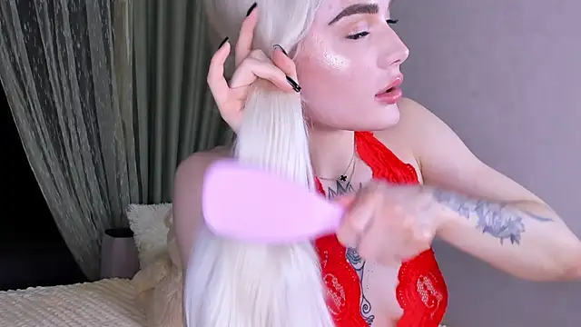 Snapshot of Sweeet_Barbie chatting on June 2026 03:45:02 PM Sweeet Barbie online show from June 2026 03:45:02 PM