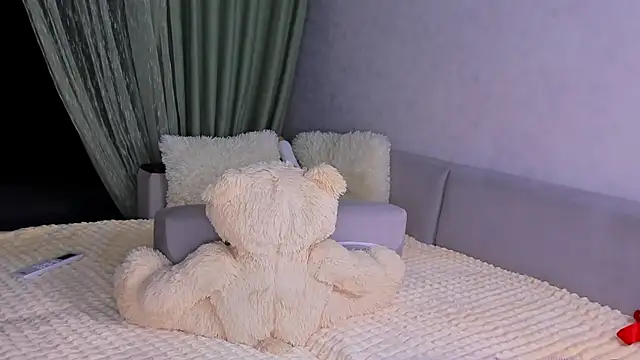 Snapshot of Sweeet_Barbie chatting on June 2026 03:57:01 PM Sweeet Barbie online show from June 2026 03:57:01 PM