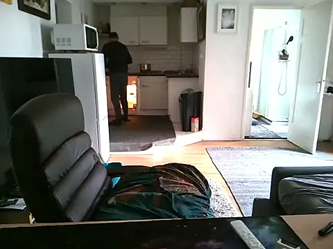 mihaimichael online show from September 2025 01:25:02 PM