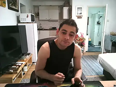 mihaimichael online show from October 2025 02:04:01 PM