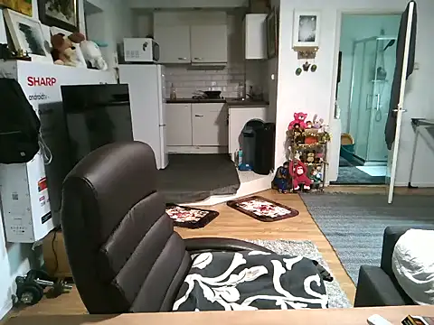 mihaimichael online show from October 2025 11:29:01 AM