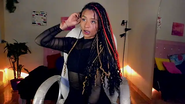 Snapshot of keyla_roberts777 chatting on December 2024 04:22:01 AM keyla roberts777 online show from December 2024 04:22:01 AM