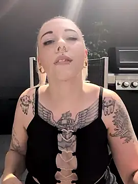 nora the strange online show from May 2026 08:55:01 AM