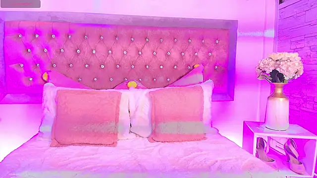 Tayzon Foxxx online show from January 2026 11:45:02 AM