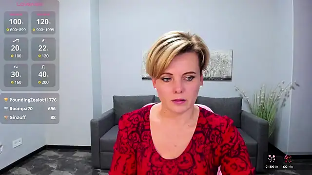 Julia Wilsone online show from January 2025 04:57:01 PM