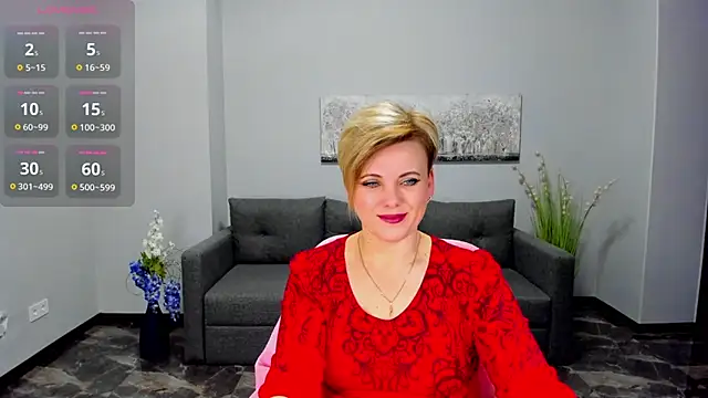 Julia Wilsone online show from February 2026 12:56:02 PM