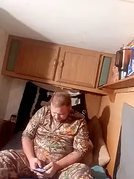 Snapshot of tjmacksjr chatting on January 2025 07:54:01 PM tjmacksjr online show from January 2025 07:54:01 PM