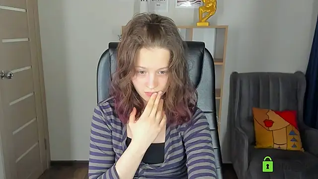 Alina Mills online show from May 2026 06:43:02 AM