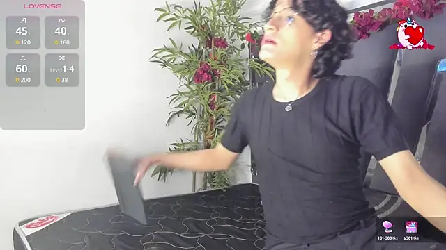 Black Rose2 online show from March 2025 11:33:01 AM