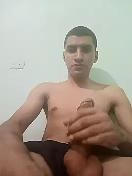 Rogersmit2 online show from February 2025 10:28:01 PM