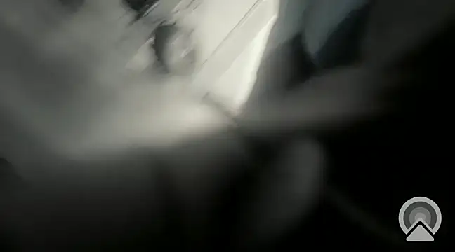 Snapshot of freakzmexx chatting on December 2024 07:51:02 AM freakzmexx online show from December 2024 07:51:02 AM