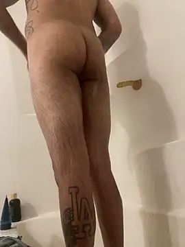 Snapshot of freakzmexx chatting on March 2025 06:32:01 PM freakzmexx online show from March 2025 06:32:01 PM