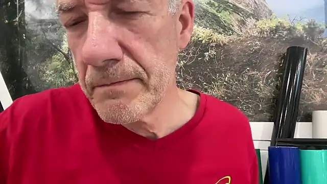 Snapshot of tauromolo chatting on June 2026 01:08:01 AM tauromolo online show from June 2026 01:08:01 AM