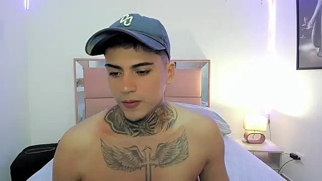 mad maxxx2 online show from February 2025 11:00:01 PM