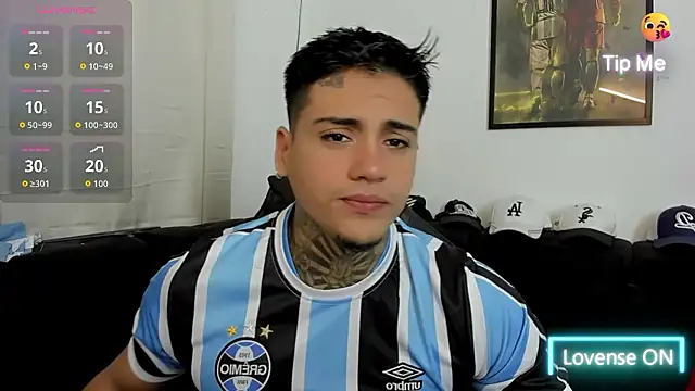 Snapshot of mad_maxxx2 chatting on February 2026 11:02:01 AM mad maxxx2 online show from February 2026 11:02:01 AM