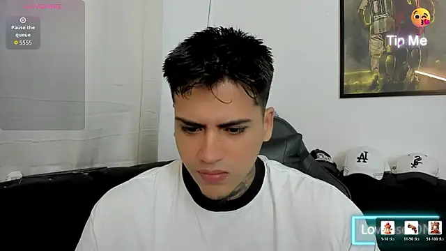 Snapshot of mad_maxxx2 chatting on February 2026 11:25:02 AM mad maxxx2 online show from February 2026 11:25:02 AM