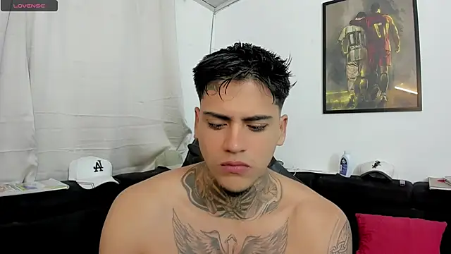 Snapshot of mad_maxxx2 chatting on February 2026 11:28:01 AM mad maxxx2 online show from February 2026 11:28:01 AM