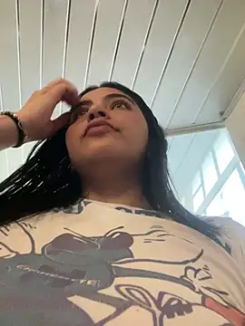 Snapshot of _luna_torres chatting on June 2026 12:13:02 PM luna torres online show from June 2026 12:13:02 PM