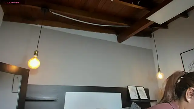 SaraaJhonsonn online show from March 2026 02:34:01 PM