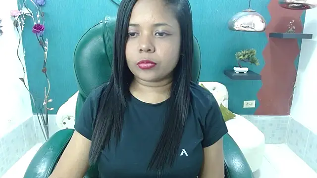 Snapshot of Melikasweetz chatting on February 2025 05:51:01 PM Melikasweetz online show from February 2025 05:51:01 PM