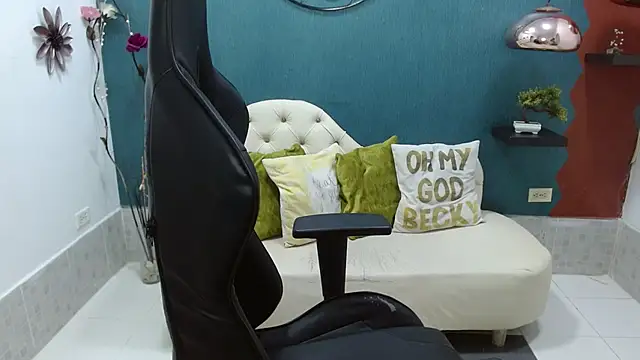 Snapshot of Melikasweetz chatting on March 2025 05:18:01 PM Melikasweetz online show from March 2025 05:18:01 PM