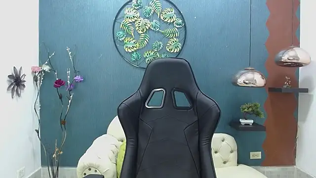 Snapshot of Melikasweetz chatting on March 2025 05:45:02 PM Melikasweetz online show from March 2025 05:45:02 PM