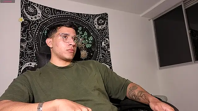 JayMarcos  online show from October 2025 02:20:01 AM