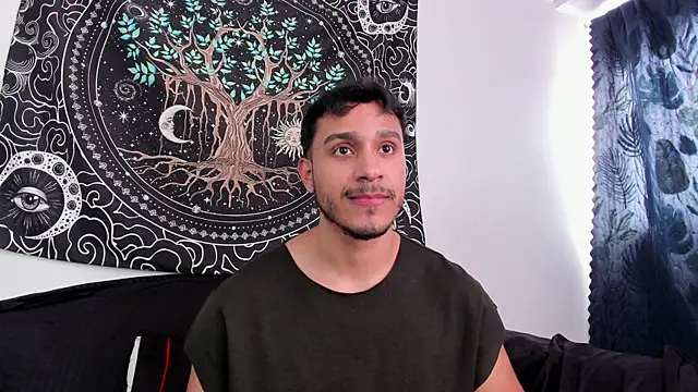 JayMarcos  online show from November 2025 06:18:01 PM