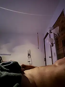 Snapshot of BigDDave6979 chatting on October 2025 05:27:01 AM BigDDave6979 online show from October 2025 05:27:01 AM