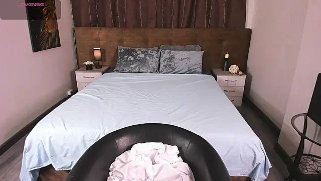 Snapshot of toooyour chatting on October 2025 10:09:01 PM toooyour online show from October 2025 10:09:01 PM