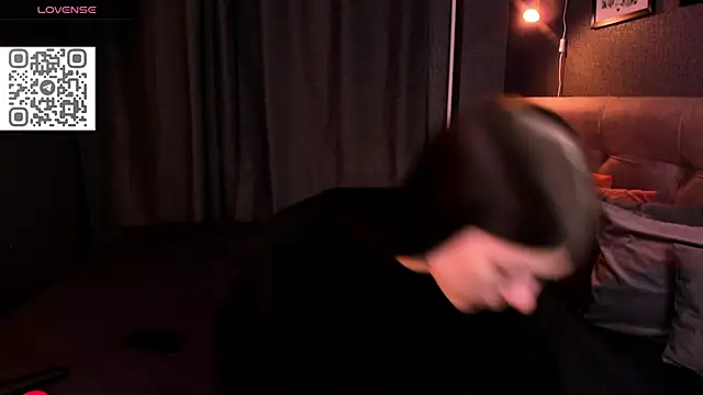 Snapshot of toooyour chatting on November 2025 10:10:02 PM toooyour online show from November 2025 10:10:02 PM