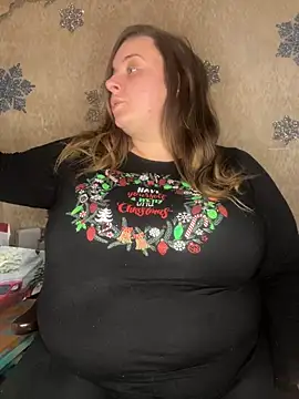 lairarose online show from December 2024 05:44:01 AM