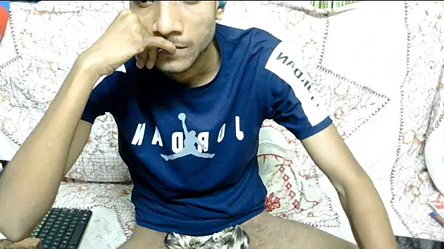 Alex Suman25 online show from February 2025 08:59:01 PM