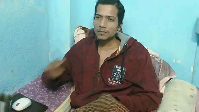 Alex Suman25 online show from December 2025 10:07:02 PM