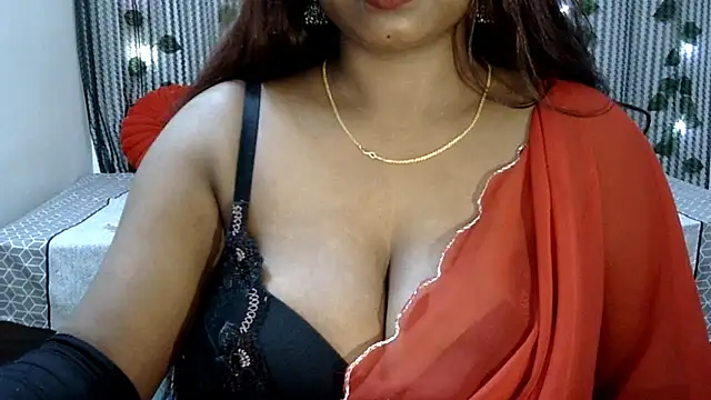 Snapshot of Radhika_Singhaniya chatting on December 2024 09:44:01 AM Radhika Singhaniya online show from December 2024 09:44:01 AM