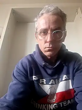 dedalus84 online show from April 2026 12:01:01 PM