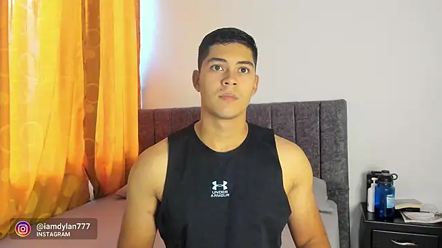 Iamdylan777 online show from December 2024 09:22:02 PM