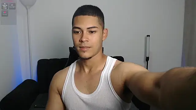 Snapshot of Iamdylan777 chatting on July 2026 05:21:01 AM Iamdylan777 online show from July 2026 05:21:01 AM