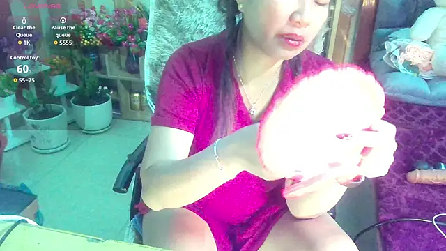 Jerry-Lan online show from November 2025 02:39:02 PM