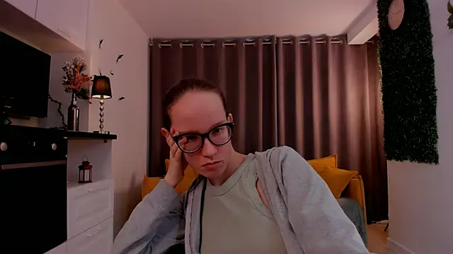 BettyBrowni online show from March 2025 07:12:02 PM