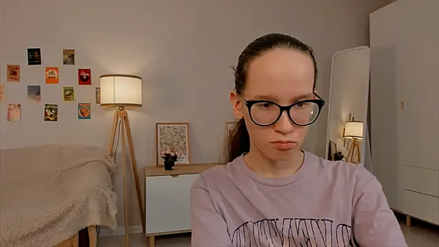 BettyBrowni online show from March 2025 10:32:02 PM