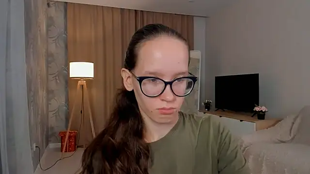 BettyBrowni online show from September 2025 04:06:01 PM