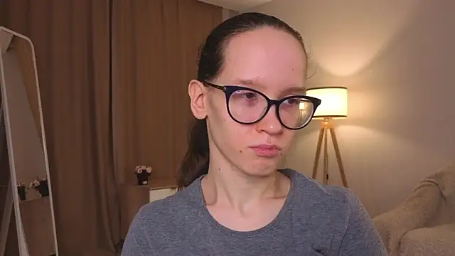 BettyBrowni online show from February 2026 04:14:02 PM