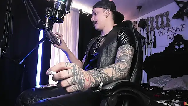 allanhurtss online show from February 2025 05:42:01 PM