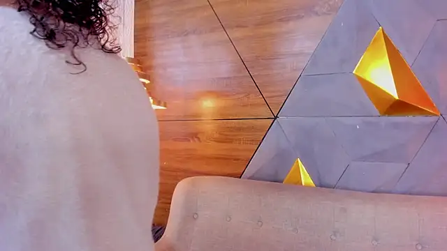 sarah banks1 online show from January 2025 07:13:02 PM