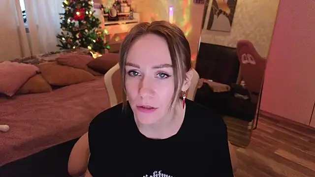 Snapshot of VeronicaRoss chatting on December 2024 11:50:02 AM VeronicaRoss online show from December 2024 11:50:02 AM