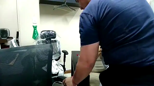 ferchoDC78 online show from April 2026 04:54:01 AM